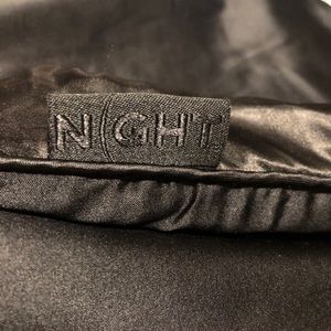 Night silk pillowcase